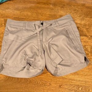 Magellan Outdoors Women's Cargo Shorts - Taupe